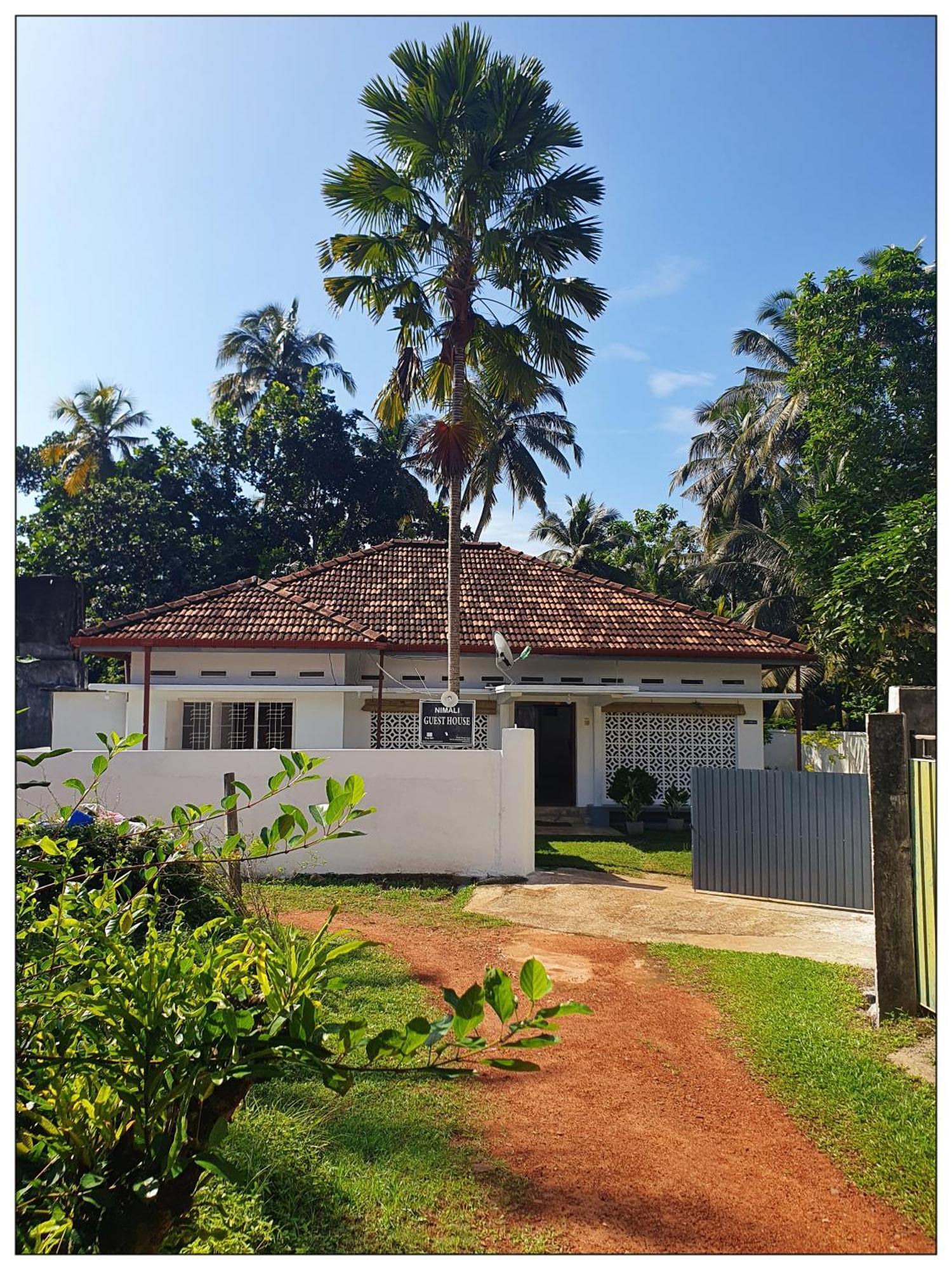 Sri Nimali Guesthouse Hikkaduwa Exterior foto